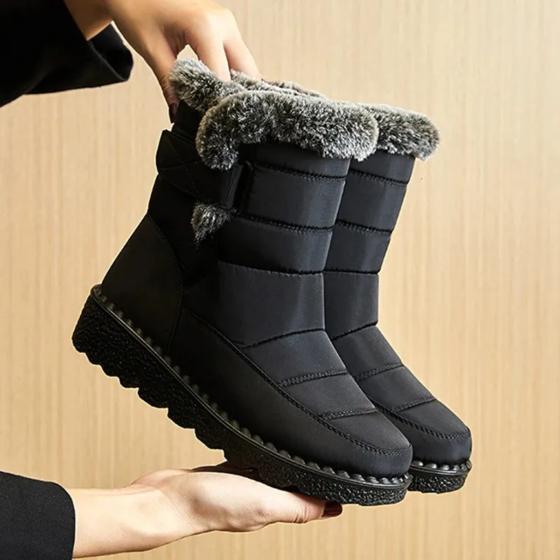 Botas femininas de neve macias com plataforma de pele para manter o calor, botas femininas plus size, sapatos de inverno para mulheres 241022_voghion.com