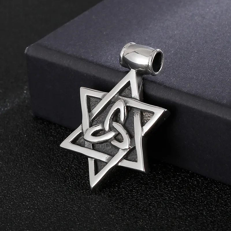 Collana con ciondolo a sei punte in acciaio inox per uomo_voghion.com