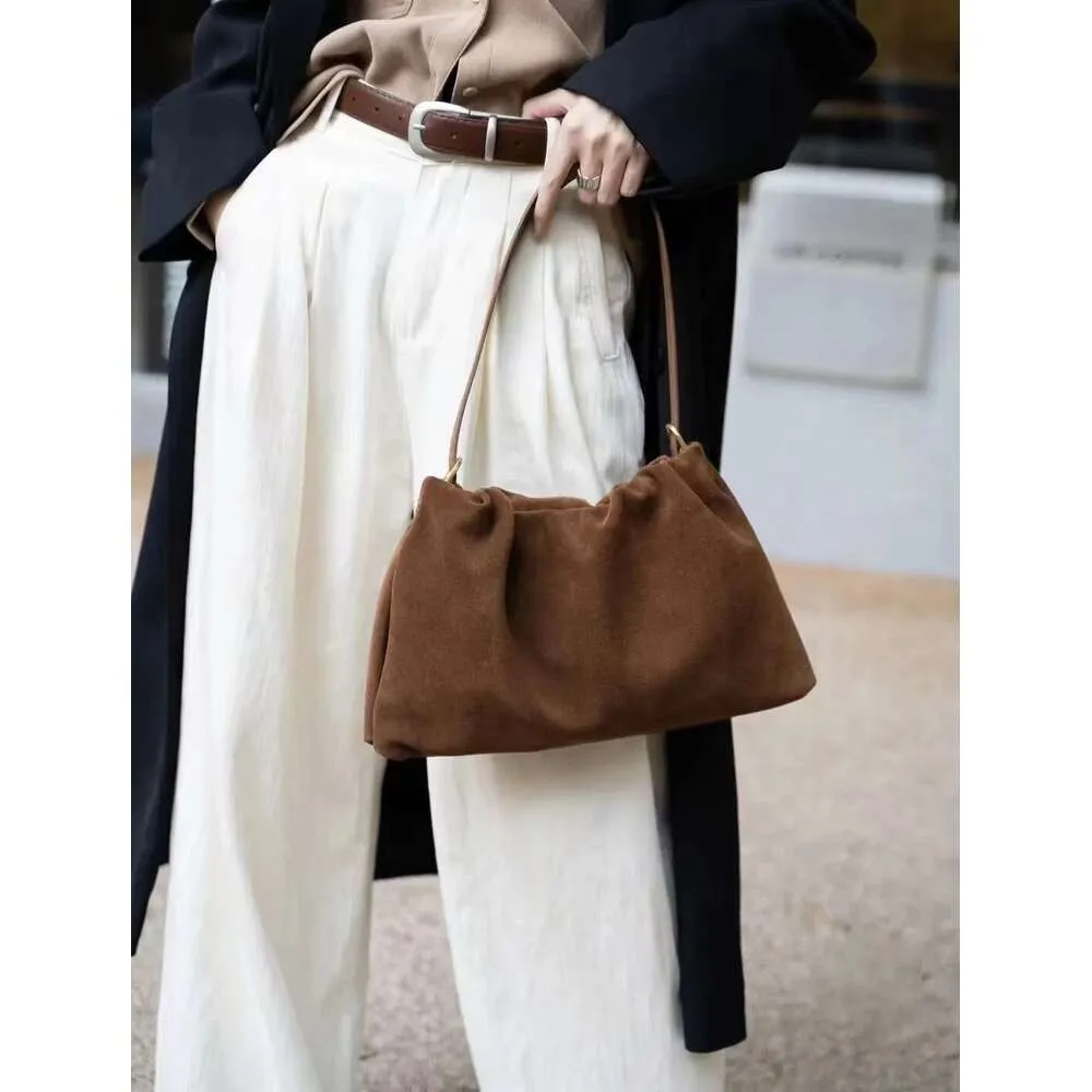 Borsa a tracolla da donna in pelle scamosciata opaca con 2 cinturini, in pelle di mucca scamosciata, stile coreano, con arricciature, color caffè kakhi_voghion.com