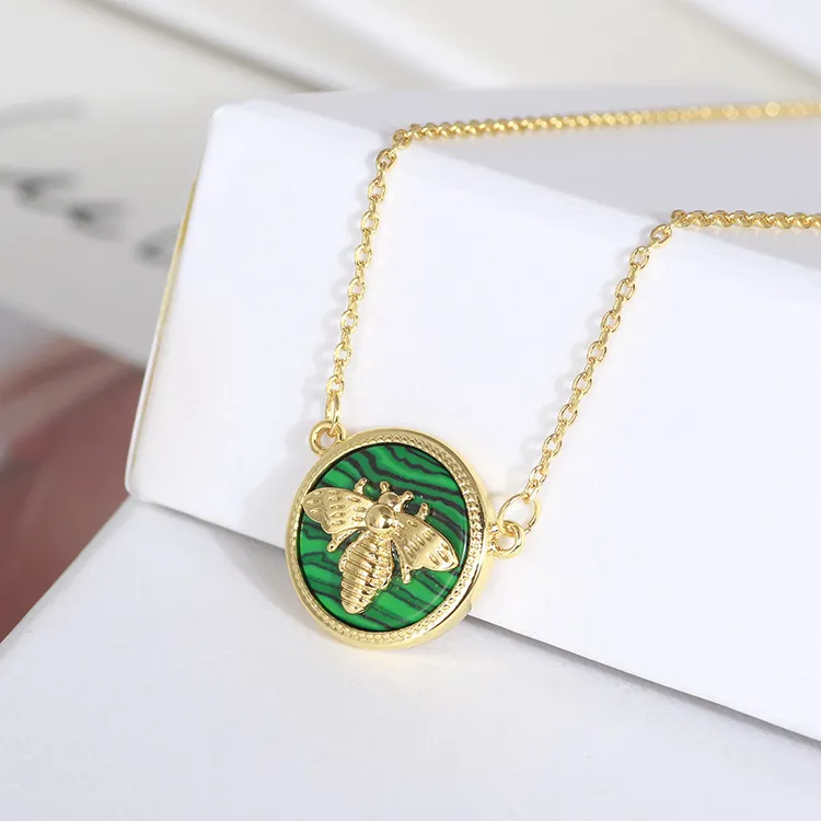 Collane con ciondolo Collana con pietra colorata a forma di disco ape rotonda_voghion.com