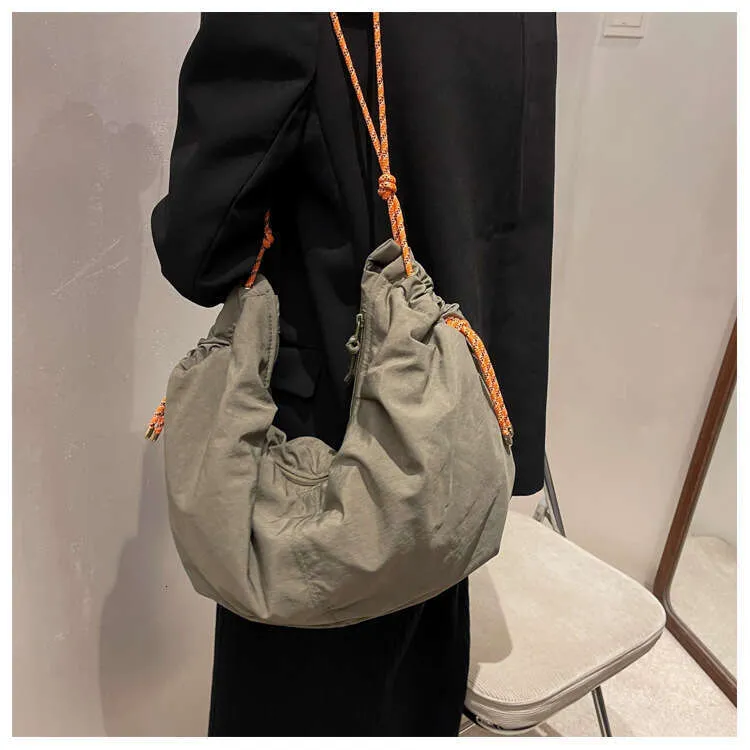 Borsa a tracolla casual da donna grande capacità_voghion.com