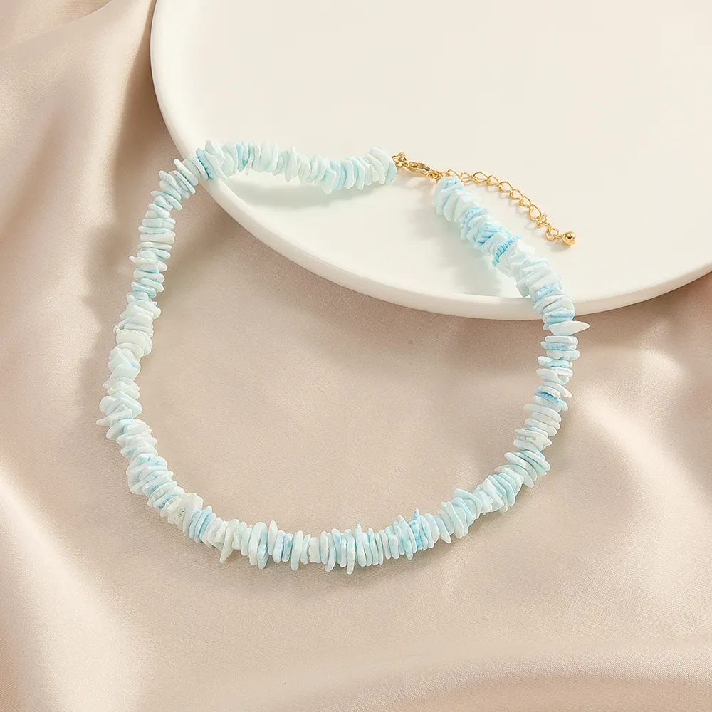 Colar choker de conchas coloridas para mulher pingente irregular_voghion.com