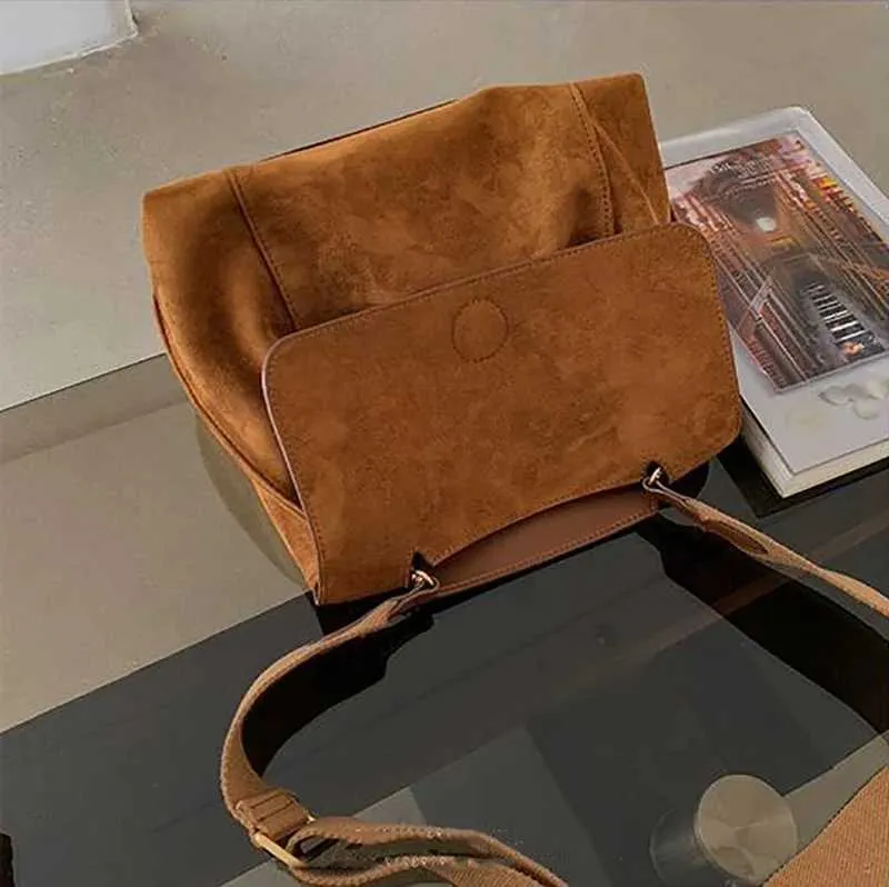Winter Mode Schulter Taschen Für Frauen Retro Pu Leder Klappe Umhängetasche Dame Messenger Handtasche Kupplung PurseC241021_voghion.com