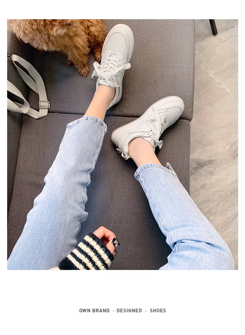 Scarpe sportive casual versatili, con fondo piatto e basso taglio in vera pelle e rete per traspirabilità e comfort._voghion.com