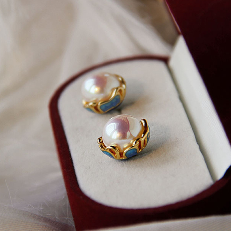 Qingdao Foreign Trade Jewelry Ancient Style Sir Needle Pearl with High Grade Retro Versatile Female Minority Earrings_voghion.com