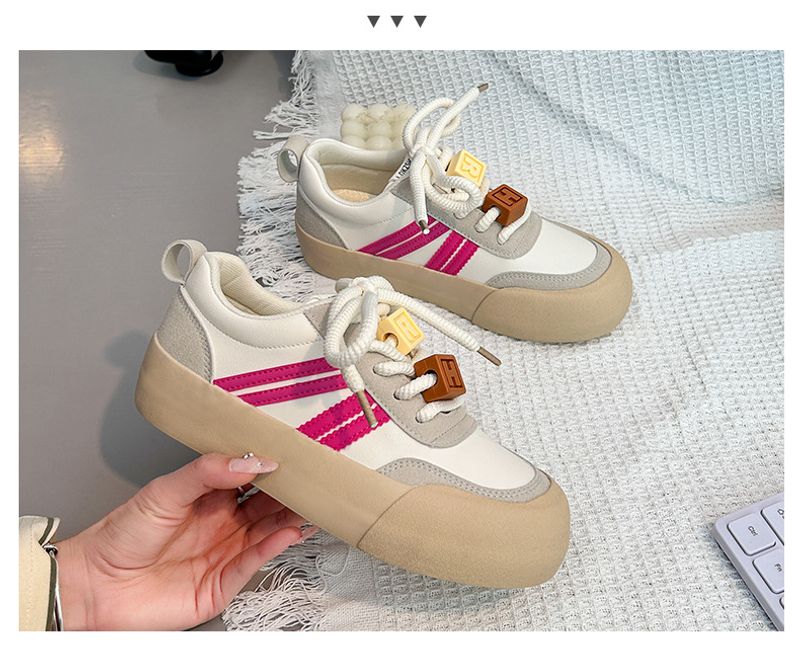 Ragazza vigorosa, versatile, con suola spessa, allenamento tedesco, piccola tavola bianca, scarpe sportive Instagram primavera 2024 da donna_voghion.com