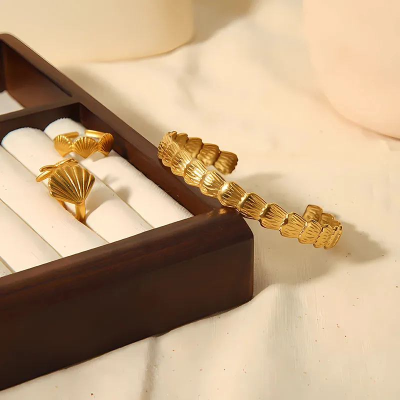 Brazalete de concha con banda abierta, brazalete de acero inoxidable para mujer, joyería minimalista, sencilla y elegante, para playa y verano_voghion.com