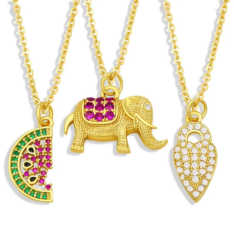 Colliers pendentifs FLOLA Collier éléphant en cuivre CZ Plaqué or Chaîne en pierre fuchsia et blanche Bijoux en gros Nkey69_voghion.com
