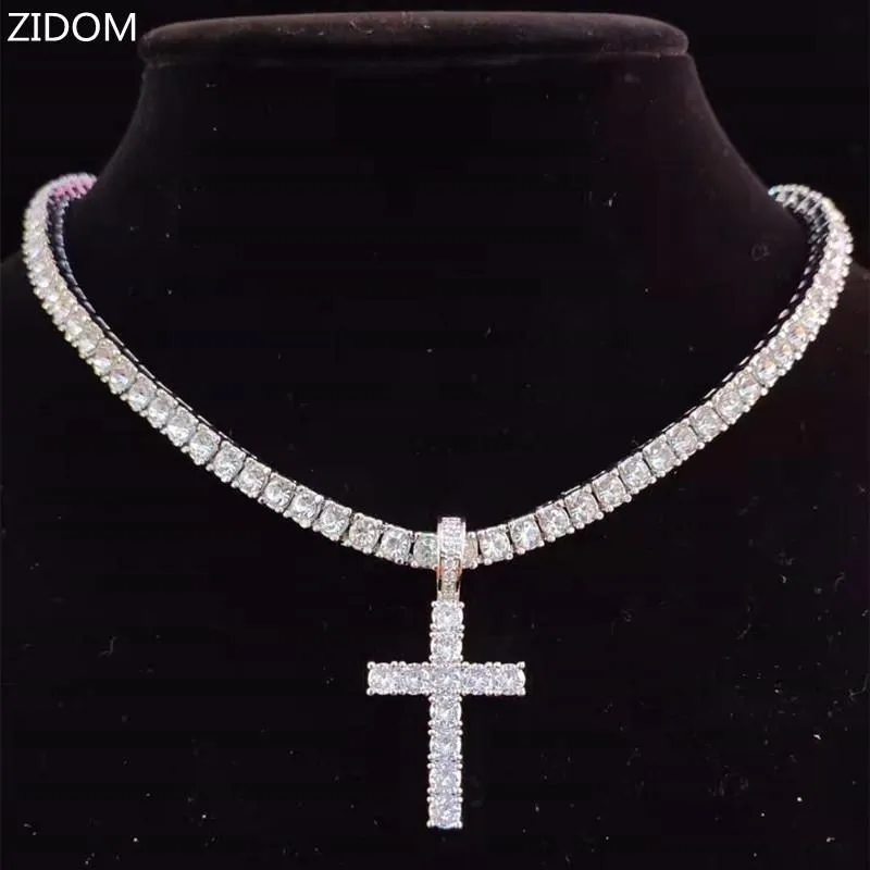 Colares com pingentes Homens Mulheres Hip Hop Cruz Colar com 4mm Zircon Tennis Chain Iced Out Bling HipHop Jóias Moda_voghion.com