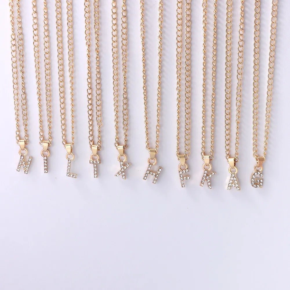Collana con iniziale per donna catena oro con strass_voghion.com