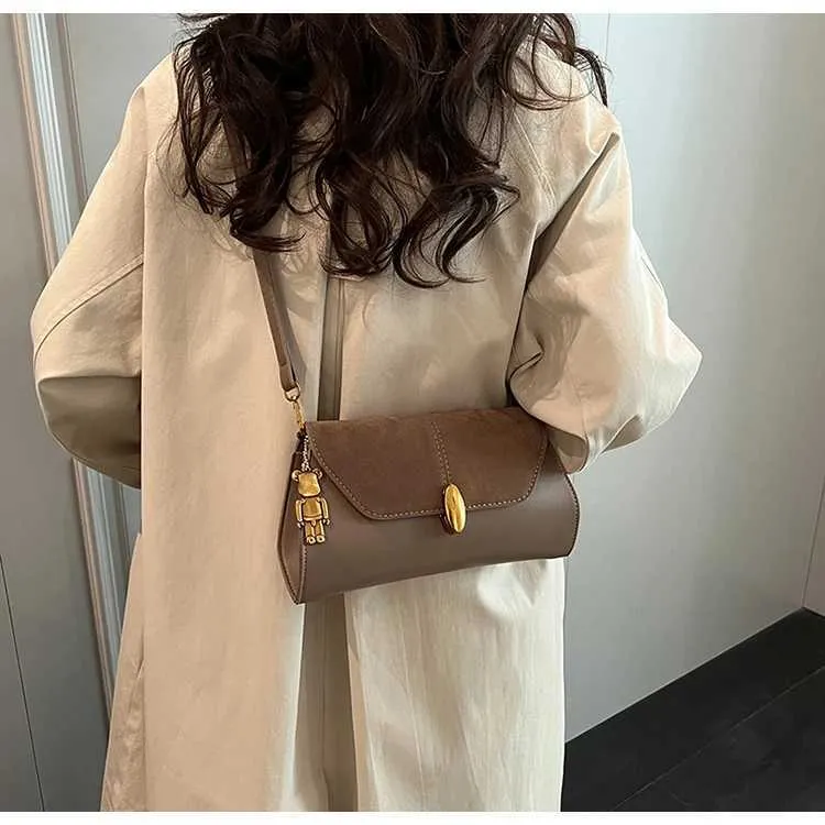 Borsa a tracolla strutturata in pu borsa a spalla donna capiente_voghion.com