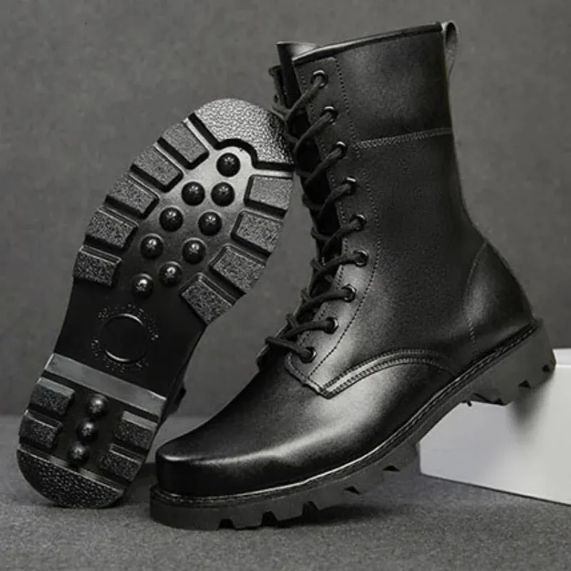 Stivaletti uomo high top - scarponi da trekking e escursionismo_voghion.com
