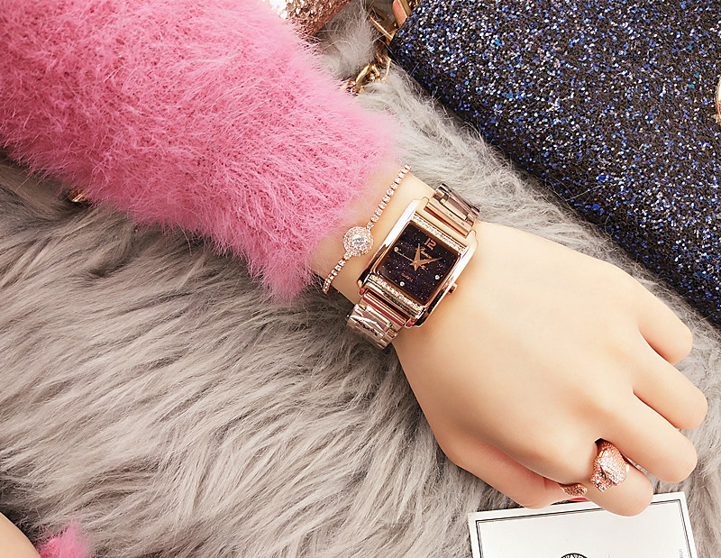 Orologio da marea impermeabile al quarzo con superficie del cielo stellato con diamanti quadrati coreani da donna di nuova moda_voghion.com