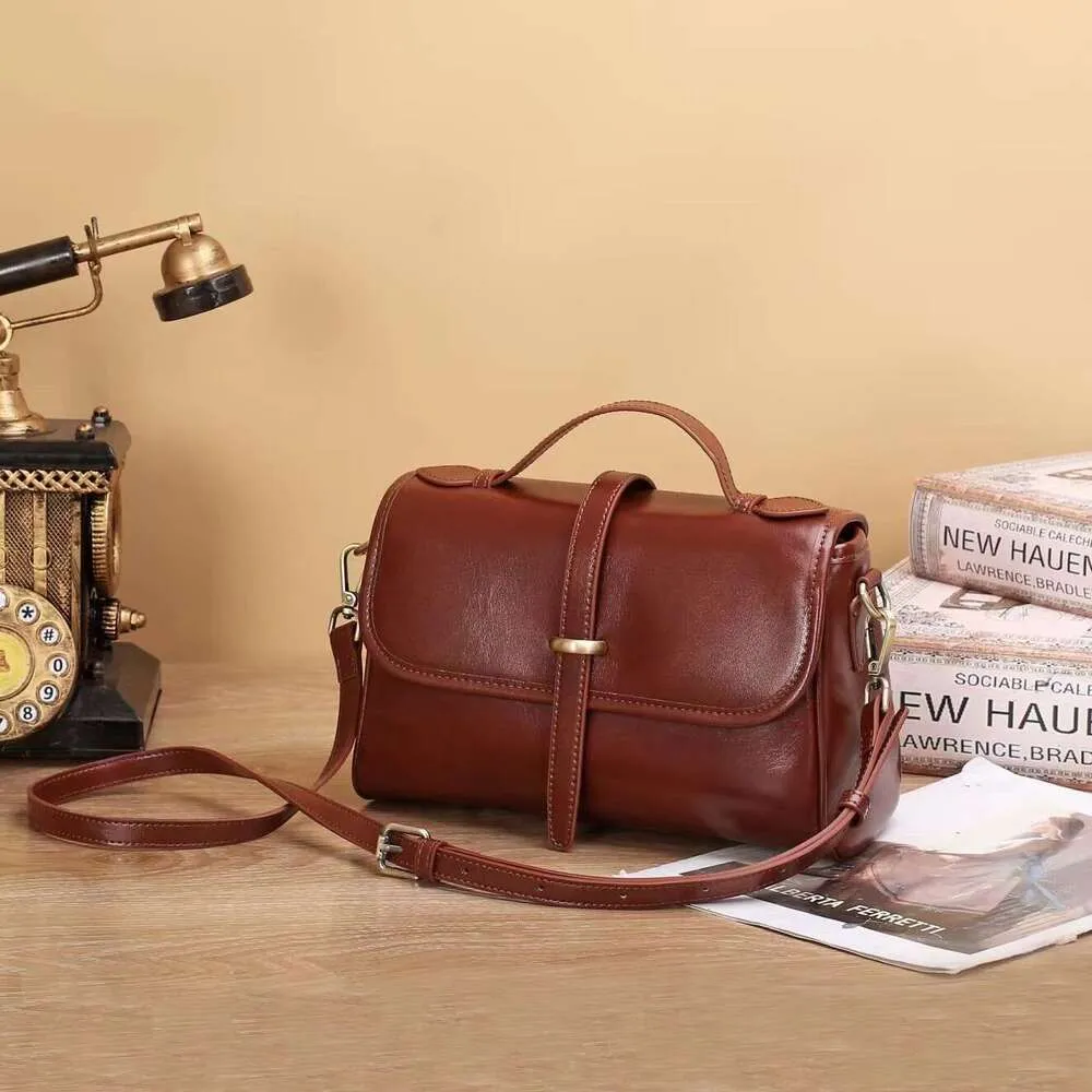 Designer's Cowhide Cambridge Messenger Bag new retro leather handbag women's stylish casual crossbody shoulder bag_voghion.com