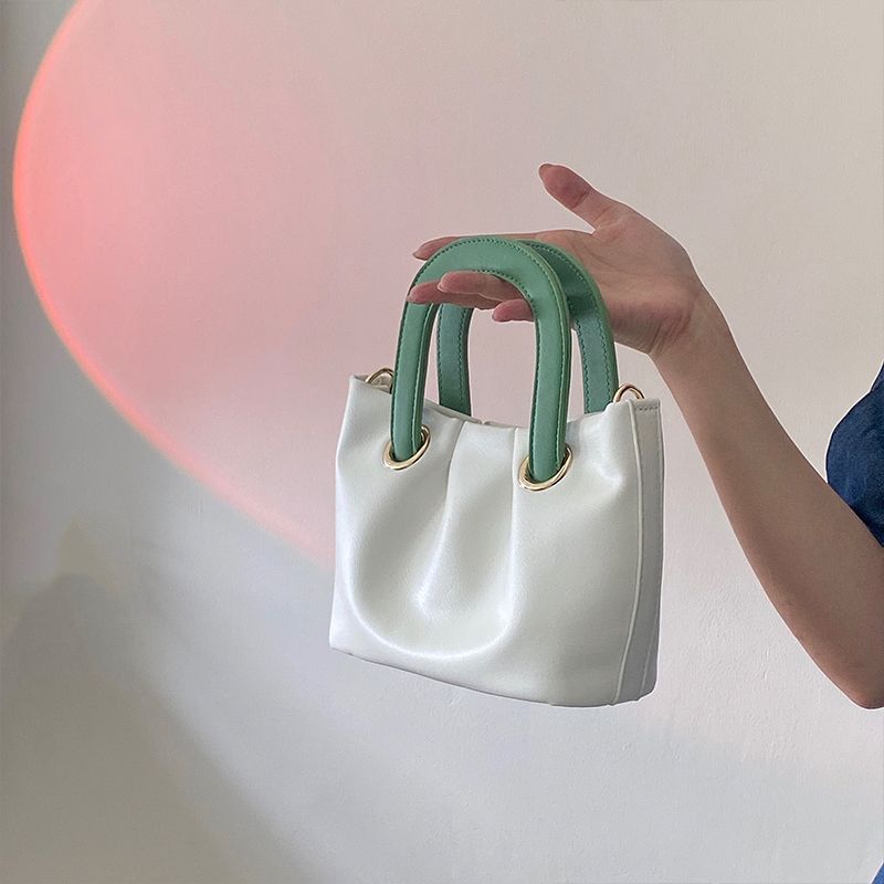 Kleine gruppe plissiert cloud crossbody frauen in 2024, neue sommer, kontrast farbe, handtasche für mädchen, trendy_voghion.com