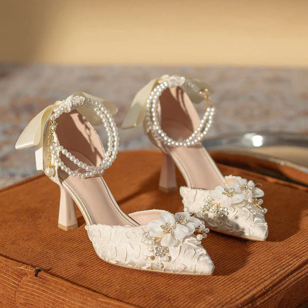 Spring And Autumn New Bow Hollow High Heels Elegant Pearl Chain Pointed Princess Shoes,Versatile Children Single Shoes_voghion.com