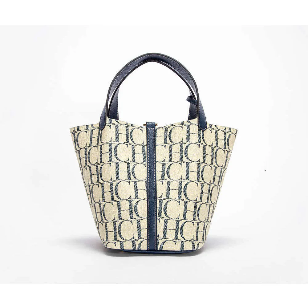 CH Grouss Kapazitéit Alldags Pendler Crossbody Moud Buschtawendruck Design Damen Temperament Schëllertasch Villsäiteg Premium_voghion.com