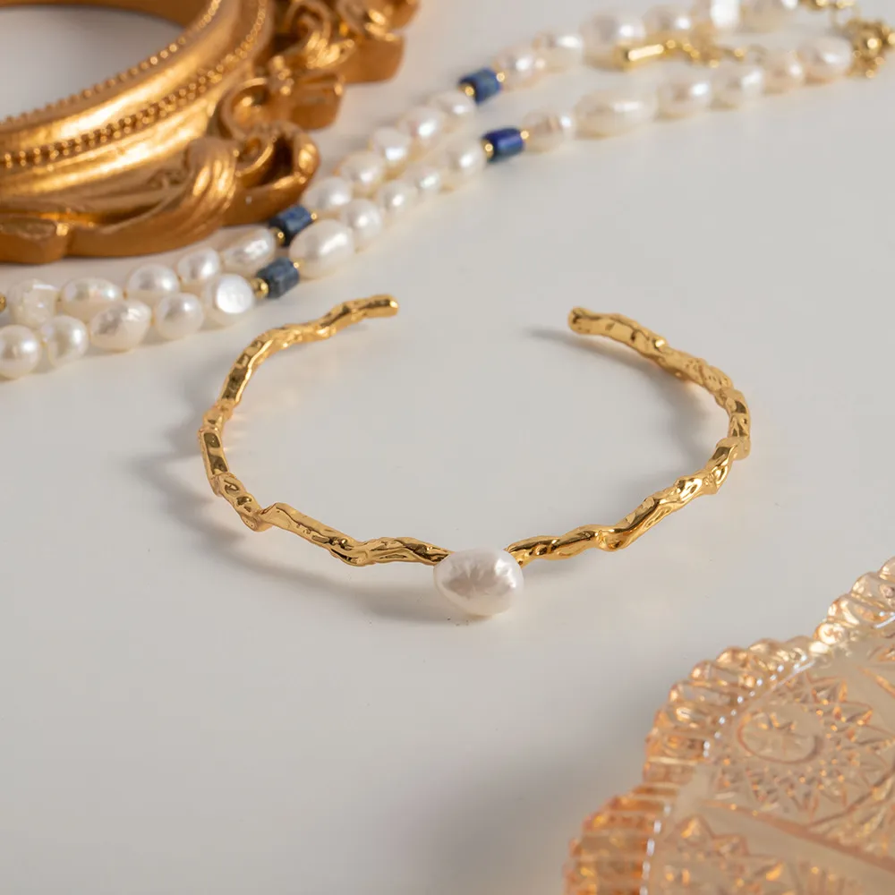 Brățară ALLME la modă cu perle neregulate de apă dulce pentru femei, din alamă placată cu aur de 14K, cu deschidere răsucită, reglabilă, 2023_voghion.com