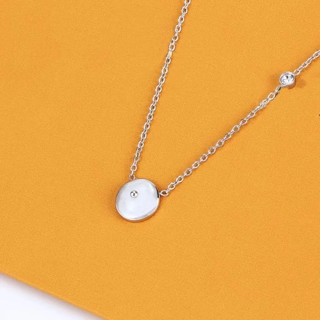 Designer jewelry women sier pendent mens necklace womens pendants necklaces ladies chains jewlery girlfriend accessories_voghion.com
