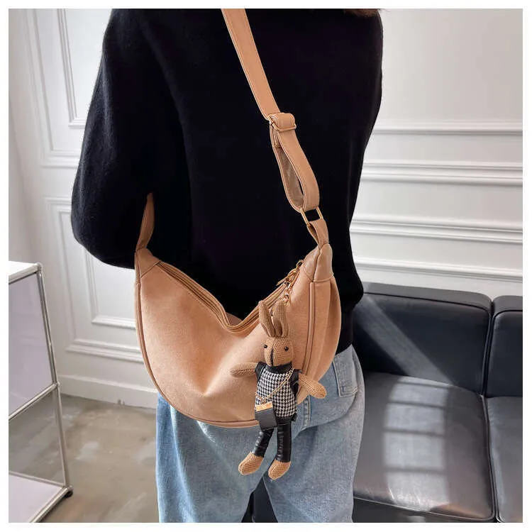 Borsa a spalla e borsa hobo in tweed effetto satinato_voghion.com