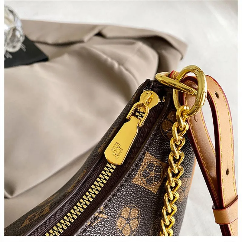 Free Shipping 2025 New Designer Fashionable Commuting Tote Premium Texture Printed Single Shoulder Diagonal Cross Armpit_voghion.com