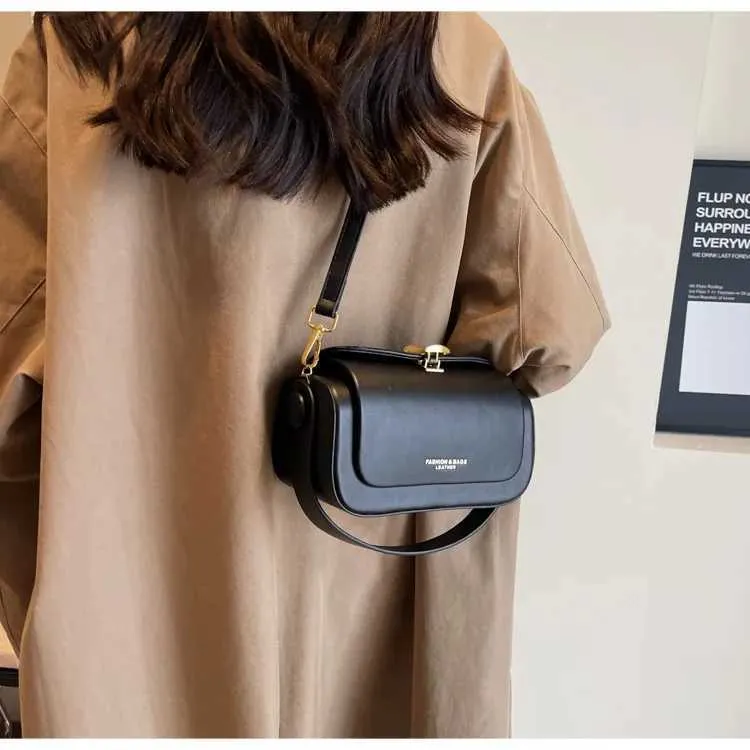 Fashionable and High-end Small Square for Women New Spring/summer Single Shoulder Bag Textured Crossbody Ba241217_voghion.com