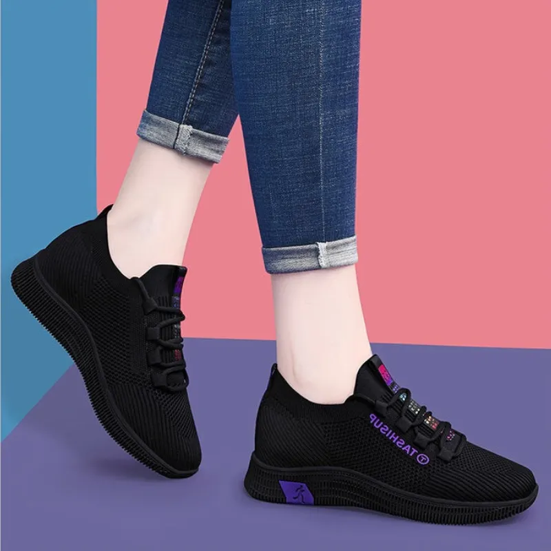 Chaussures de sport femme légères pour marche et randonnée_voghion.com