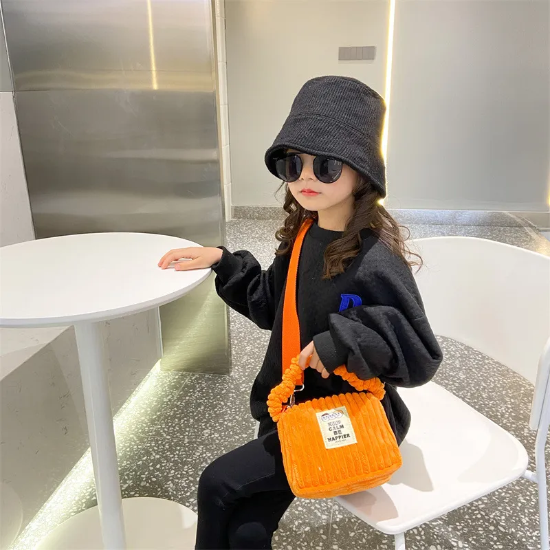 Zaini per bambini Borsa a tracolla mini Borsa a tracolla per bambini Borse a tracolla in velluto a coste Borse per ragazze Borsa fatta a mano Moneta 220924_voghion.com