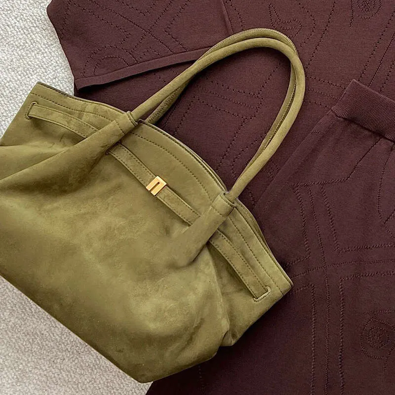 Sacs à main de niche 2024 Nouveaux sacs pour femmes en cuir suédé mat_voghion.com