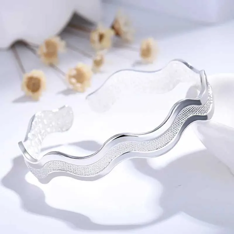 Sterling Silver Wave Bangle Bracelet For Women Adjustable Jewellery_voghion.com