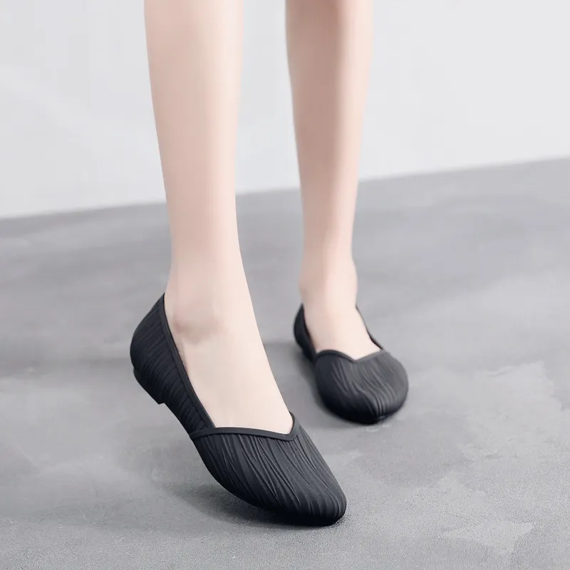 New Low-top Waterproof Rain Boots Women Summer Adult Work Rubber Fashion Jelly Shoes Non-slip Shallow Toe Sandals_voghion.com