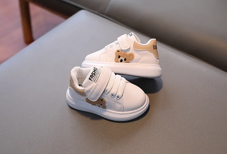 2025 New Kids shoes for leather Outdoor Running youth basketball sneakers black white veet Thick soled flat Height_desvips.com