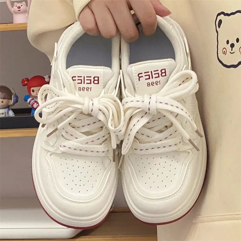 Women Platform White Lace Up Skateboard Flat Outdoor Comfortable Running Shoes Tennis Jogging Sneakers atos De Mujer_voghion.com