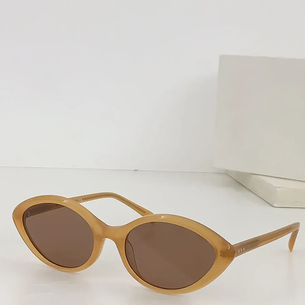 Occhiali da sole classici design donna per viso piccolo moda_voghion.com
