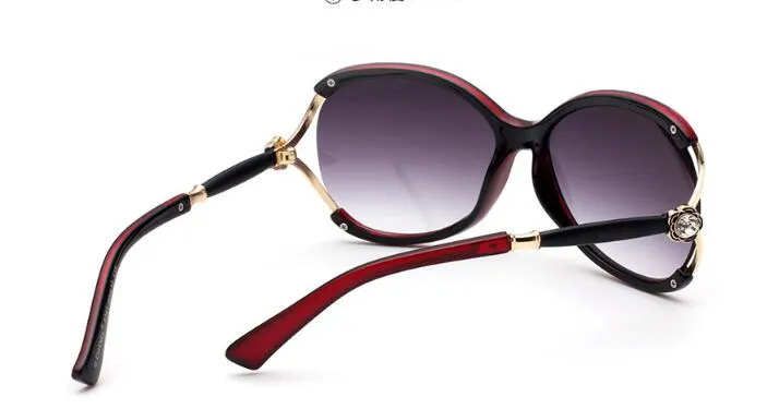 Óculos de sol designer femininos retro pretos moda com estojo_voghion.com