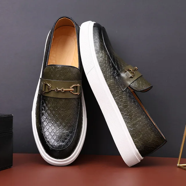 Fashion Men's Casual Emed Leather Men Classic Buckle Loafers Mens Slip-on Board Shoes Outdoor Driving Flats_voghion.com