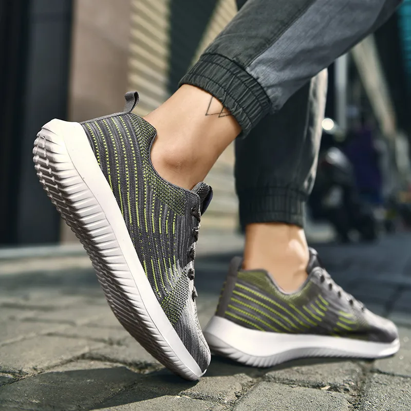 Cod: Pantofi 99-2106 Portocalii Femei Bărbați 2021 Modă Negru Alergare Alb Albastru Verde Sporturi Running Pantofi Sport Mari_voghion.com