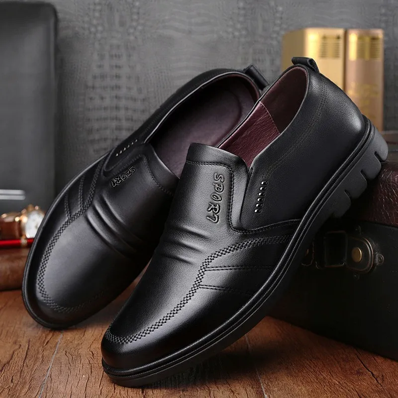Man Sport Shoe Loafers Men Non-Slip Leher Slip-On Black Driving Sneakers Male Dress Shoes Light Brehable Footwear_voghion.com