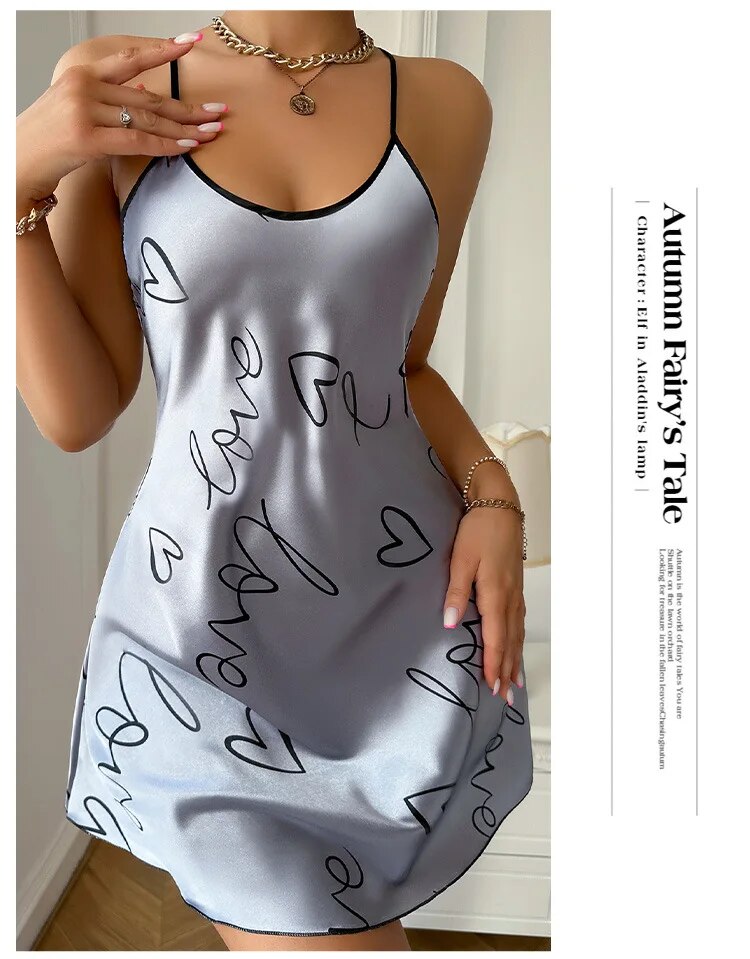 Dames casual grijze pyjama jurk indoor sexy korte rok kleine sling liefdesprint hartvormige pyjama dun gedeelte_voghion.com