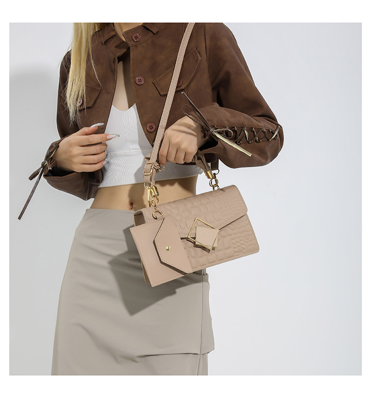 Popular for women in spring 2024, new crocodile patterned mother and child small square bag, commuting temperament,_voghion.com