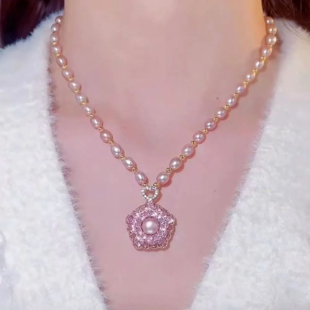Parelketting met draaibare bloemhanger voor dames_voghion.com