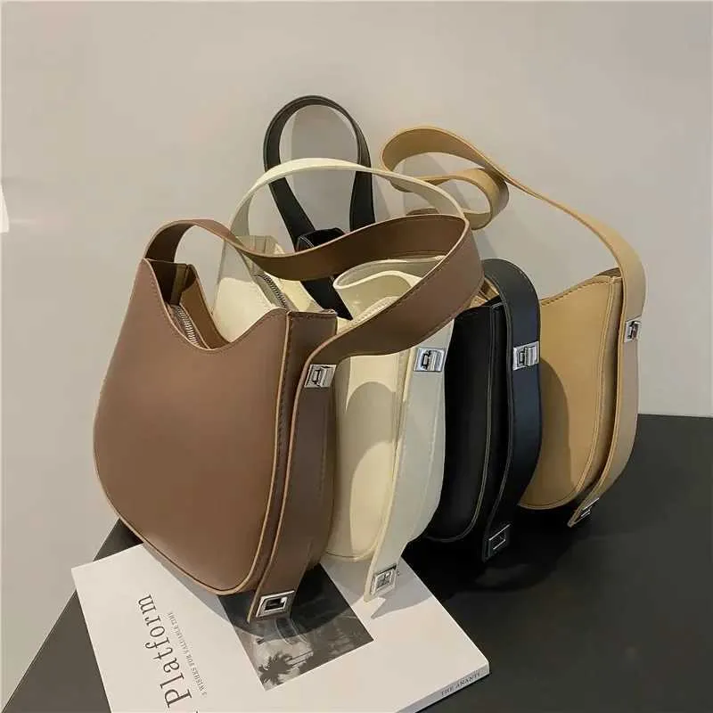 Lässige Damen Umhängetasche Aus Kunstleder In Halbmondform_voghion.com