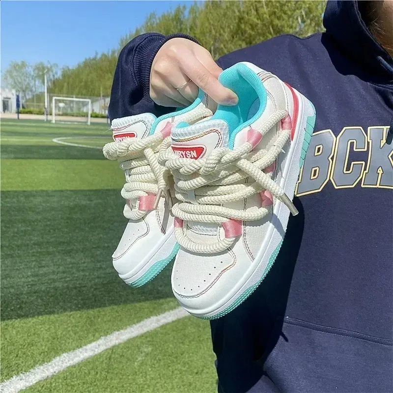 Sneakers Woman Tennis Female Fashion Platform Trainers Casual Sport Basic Women Vulcanize Shoes atillas Mujer 240826_voghion.com