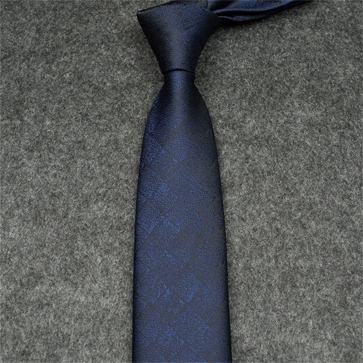 Cravatta per adulti nuova di zecca, in seta nera e blu, jacquard intrecciata a mano per uomo, casual e da lavoro, alla moda, a scatola_voghion.com