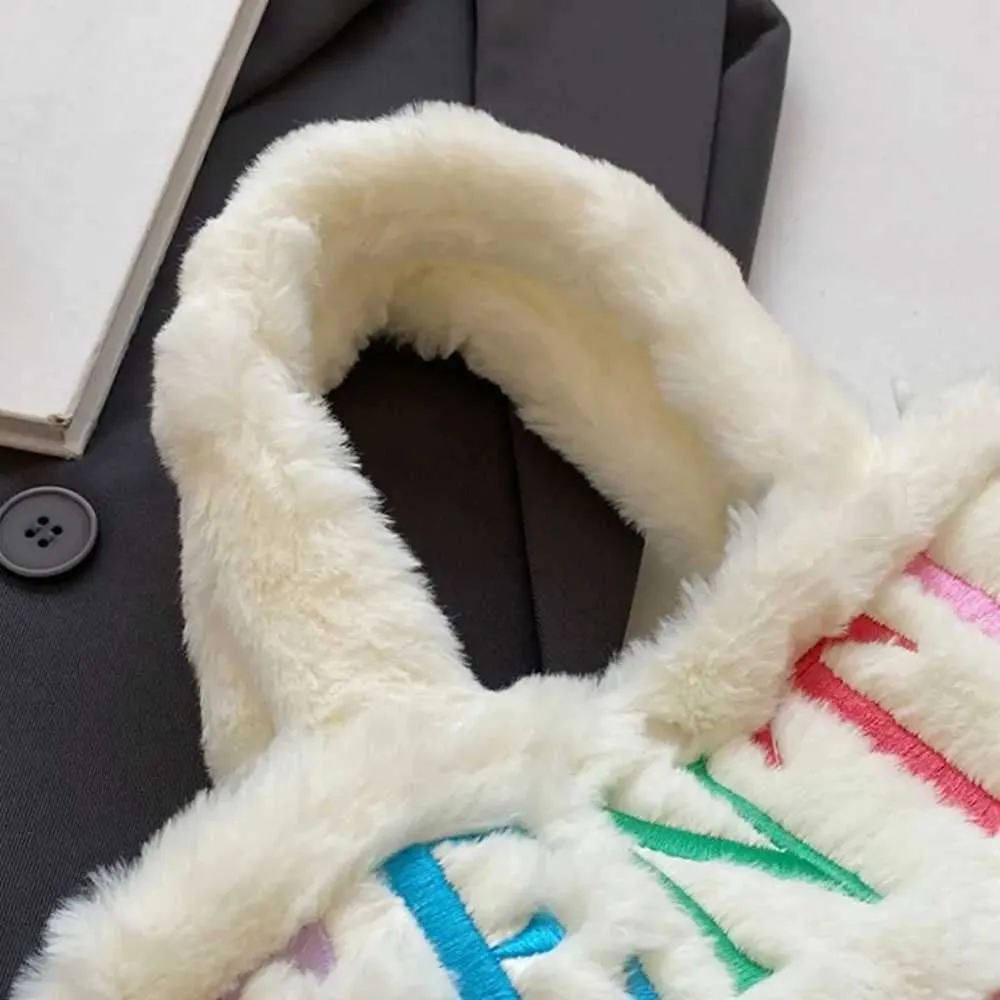 Žene Crossbody ramena, elegantne, s oslikanim slovima, plišane, gospodske, torbice za šminkanje i ruž za usne, velikog kapaciteta C241216_voghion.com