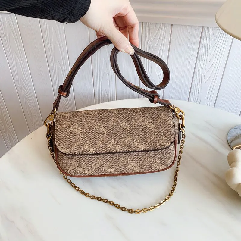 Free Shipping 2025 New Designer Fashionable Commuting Stick Small Square Bag, High-end Texture Printed Single Shoulder_voghion.com