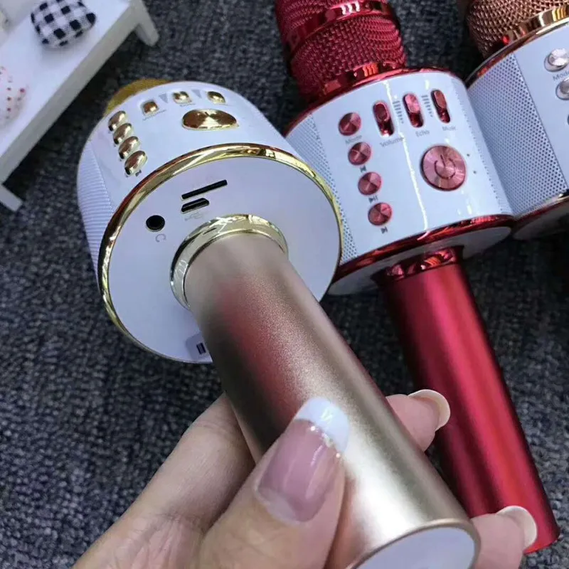 K38 4 Farben für drahtloses Bluetooth-Karaoke-Mikrofon Handheld KTV Home Mic Lautsprecher Player Professionelle Mikrofone_voghion.com