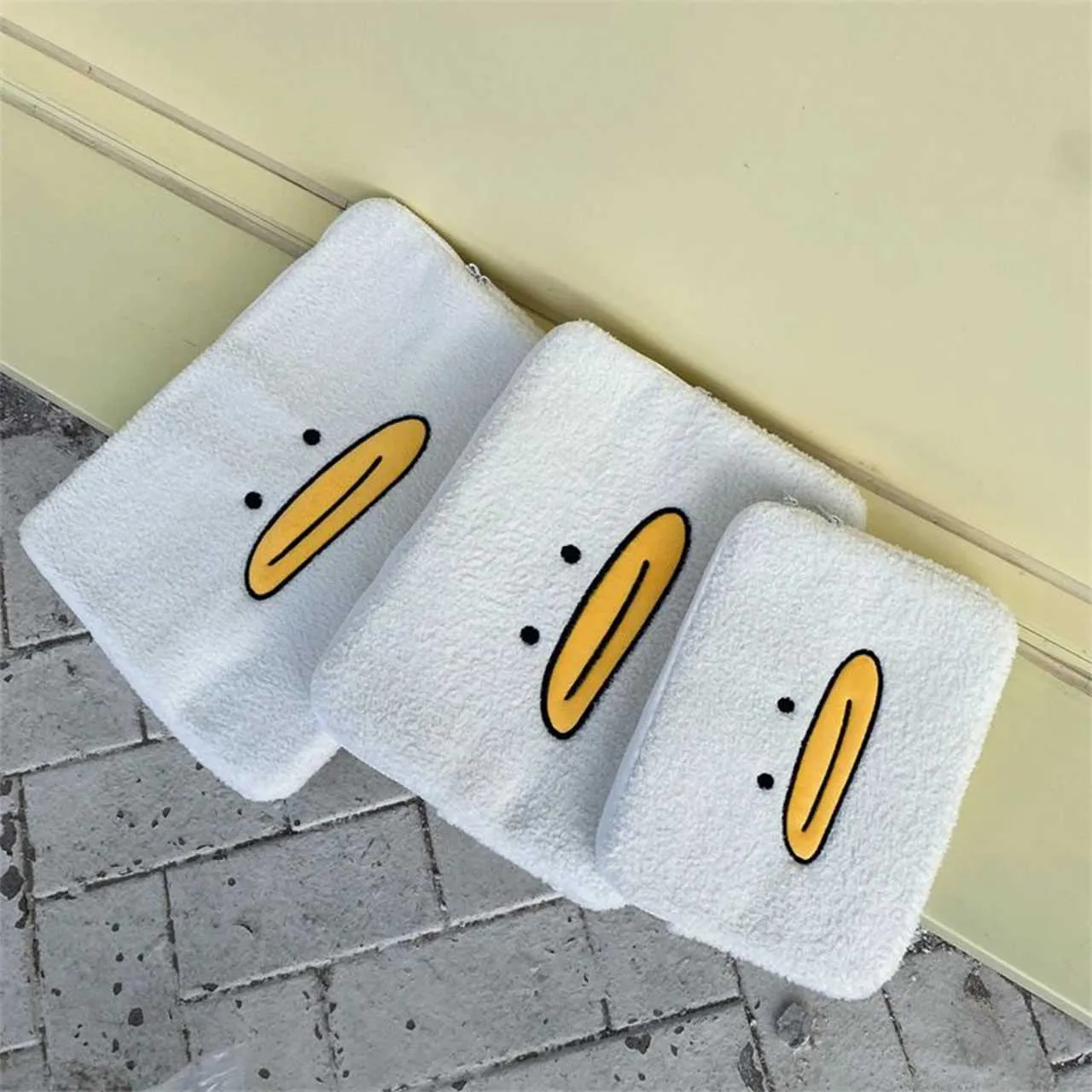 Frauen Niedliche Hülle Tischschutztasche Tasche 11 12 13,6 14 15,6 Zoll Cartoon Laptop Reißverschlusstaschen für iPad Buch_voghion.com