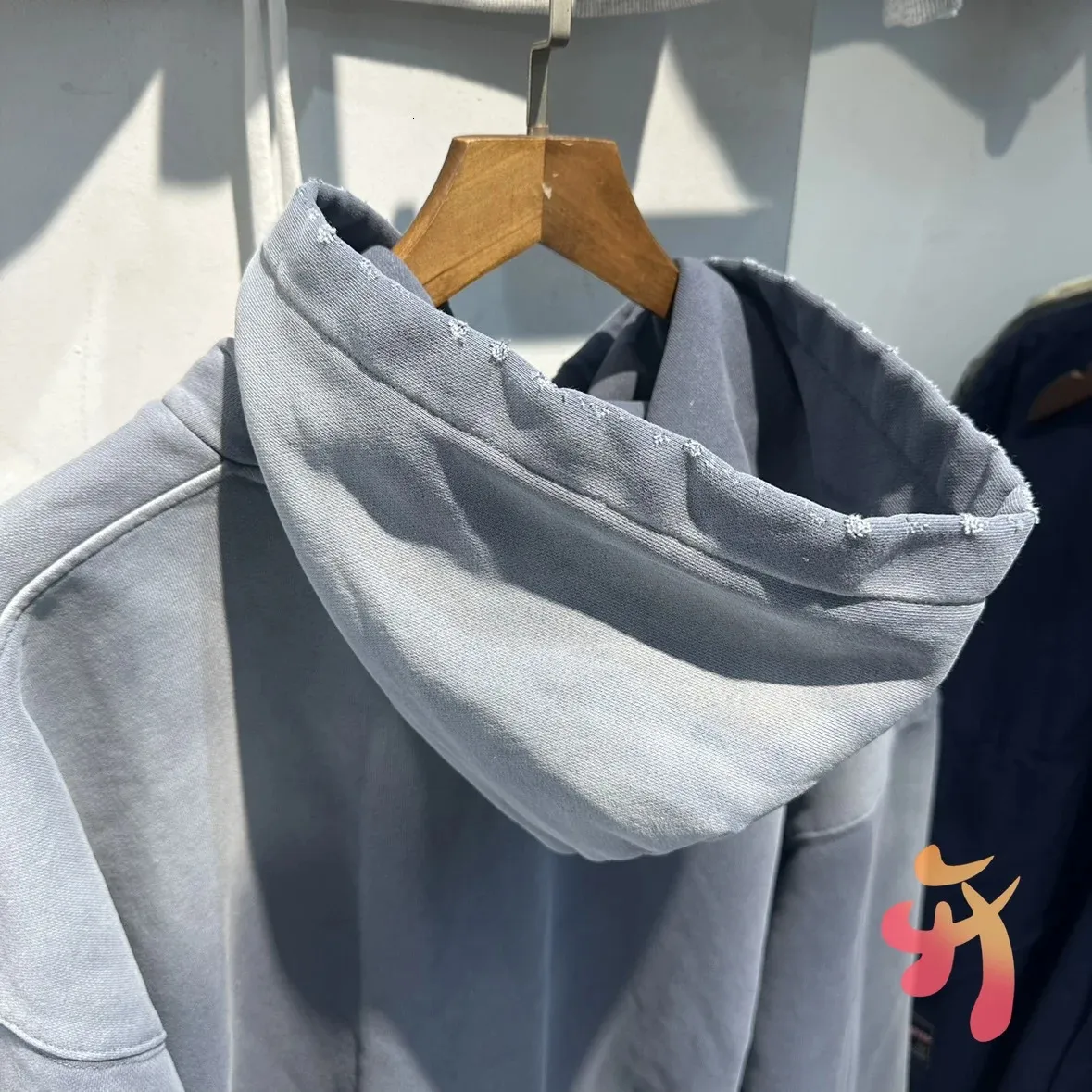 Tie Dye Gradient Wash Baby Wealth Deporimes Kapüşonlu Retro Sokak Harf Baskılı Bol Erkek ERD 241011_voghion.com