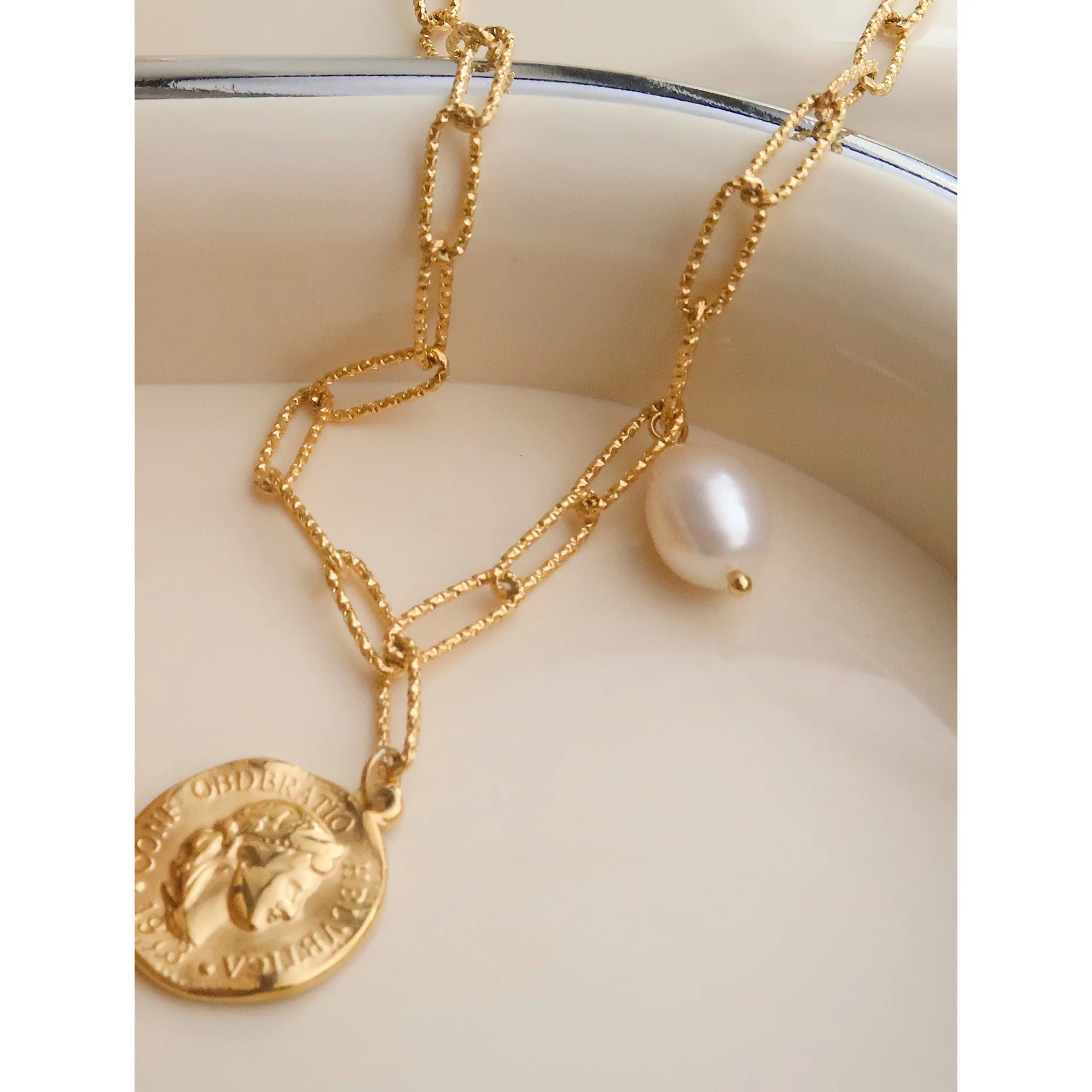 Colliers pendentifs Collier ras du cou en perles de culture baroques Collier à billes plaqué chaîne à billes Bijoux vintage Cadeaux pour_voghion.com